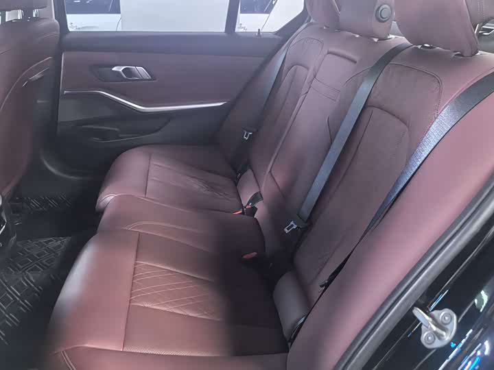 Фото 7 - BMW 3 Series