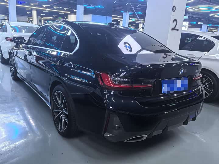 Фото 9 - BMW 3 Series