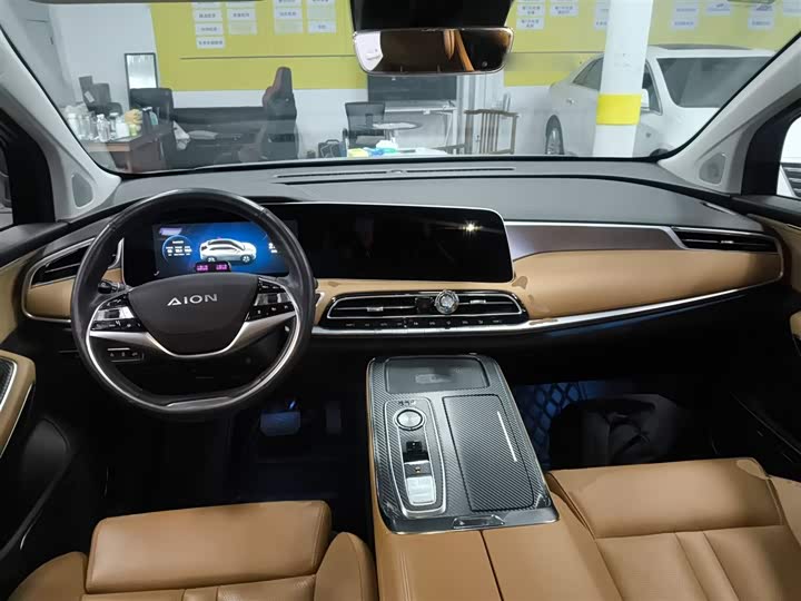 Фото 10 - GAC Aion LX