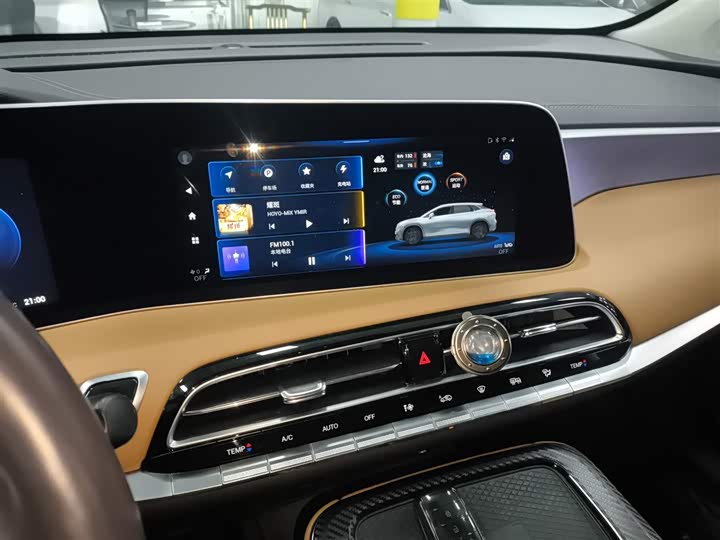 Фото 13 - GAC Aion LX