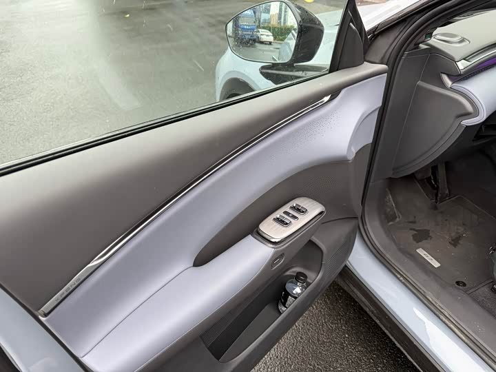 Фото 10 - XPeng G7