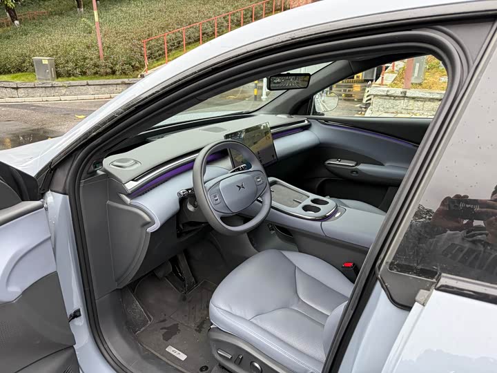 Фото 11 - XPeng G7