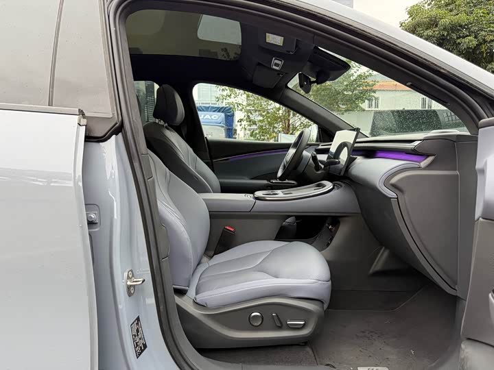 Фото 14 - XPeng G7