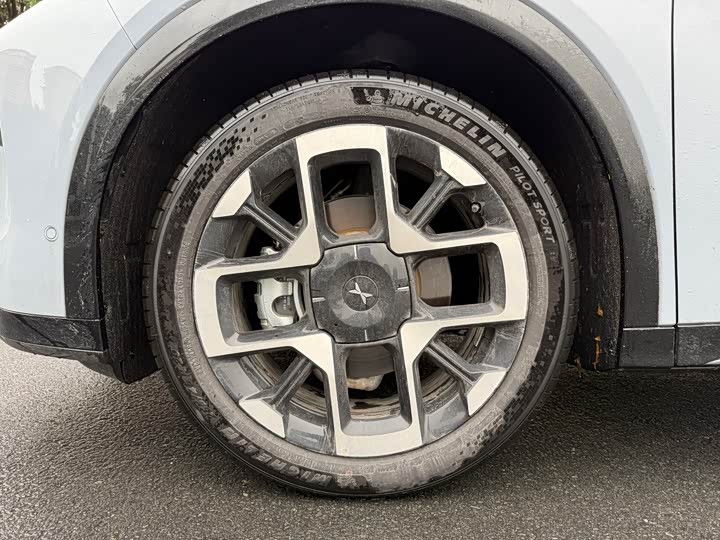 Фото 9 - XPeng G7