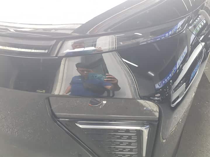 Фото 5 - Exeed Sterra ET