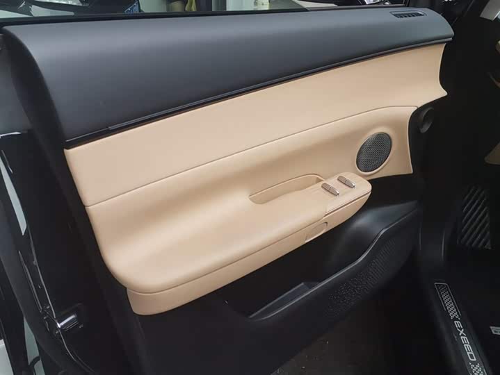 Фото 7 - Exeed Sterra ET