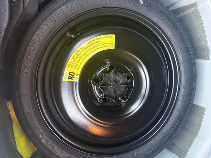 Фото 9 - Volkswagen Polo