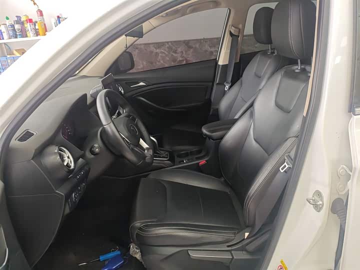 Фото 15 - BYD Song