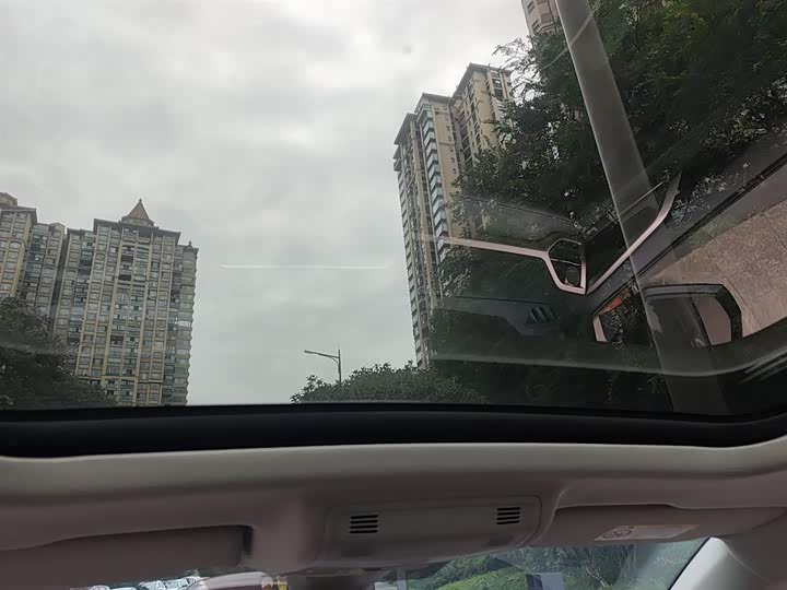 Фото 9 - Volkswagen Tharu