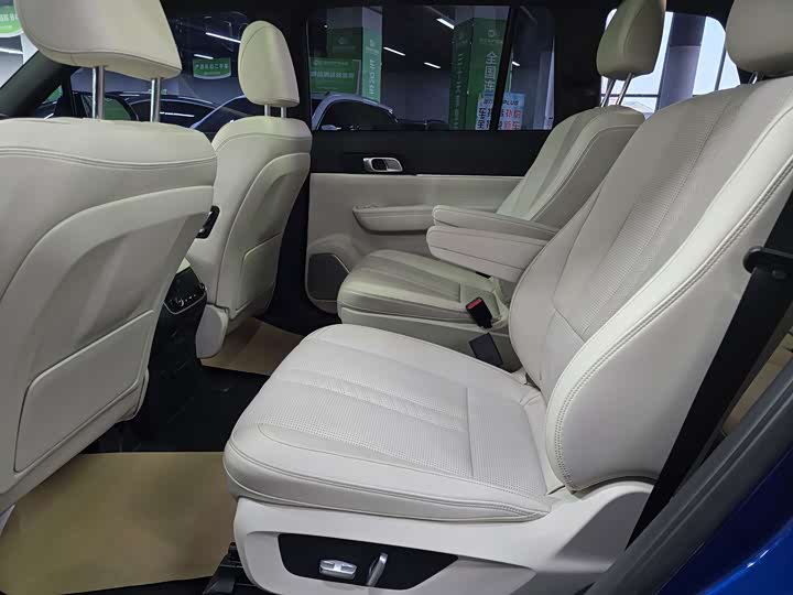 Фото 6 - LiXiang One