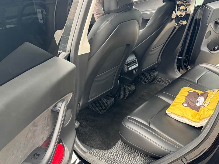 Фото 7 - Tesla Model Y