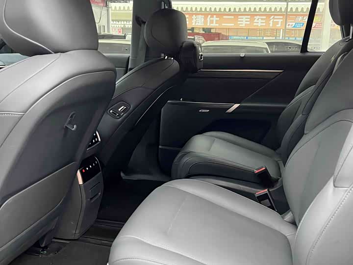 Фото 6 - Dongfeng Yipai eπ 008