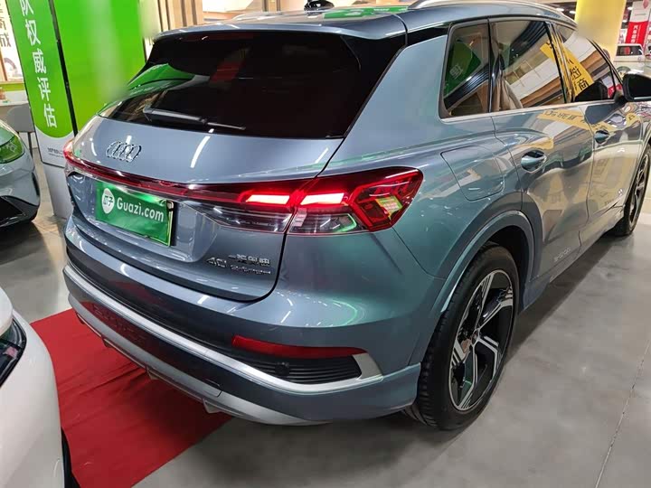 Фото 7 - Audi Q4 e-tron