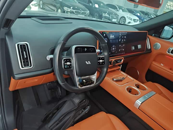 Фото 10 - LiXiang L9