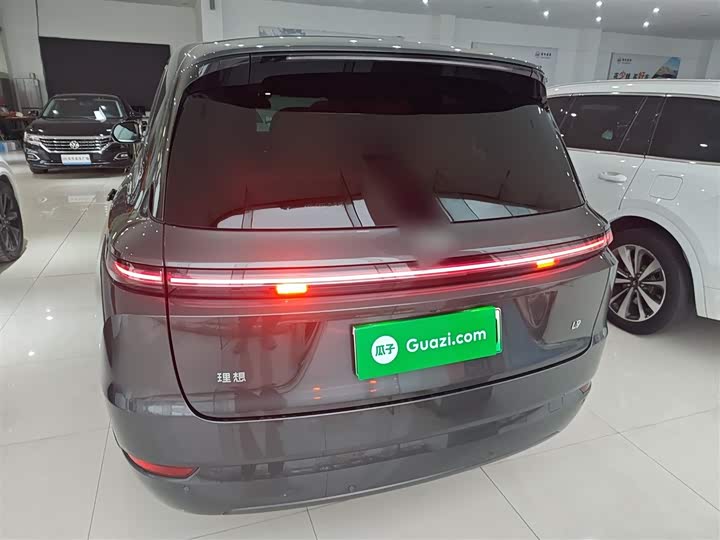 Фото 6 - LiXiang L9