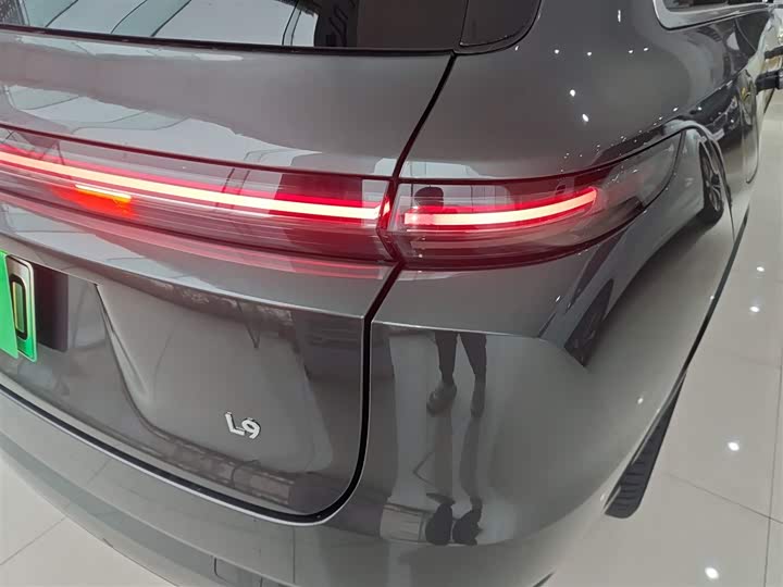 Фото 8 - LiXiang L9