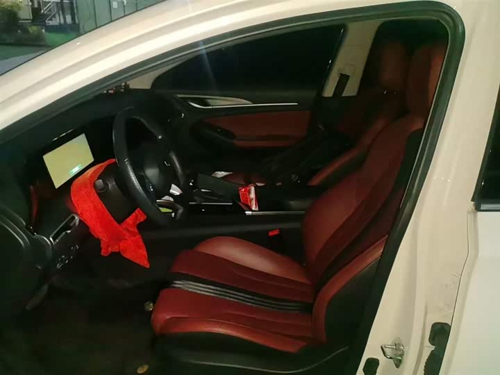 Фото 8 - Changan Eado Plus