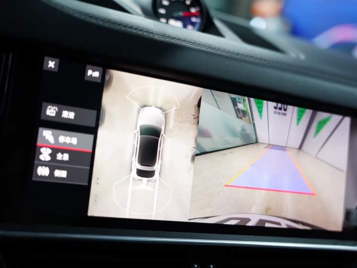 Фото 12 - Porsche Cayenne