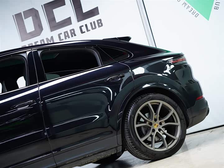 Фото 26 - Porsche Cayenne