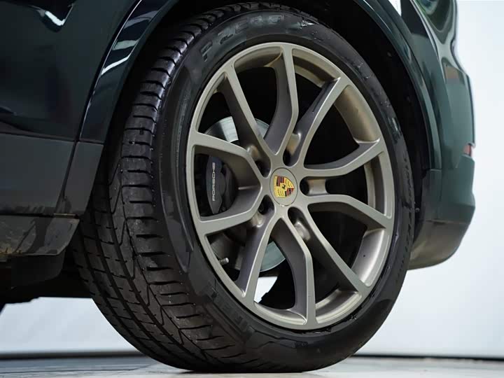 Фото 27 - Porsche Cayenne