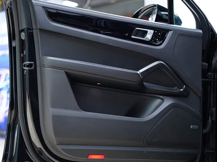 Фото 34 - Porsche Cayenne