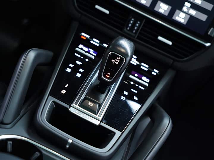 Фото 54 - Porsche Cayenne