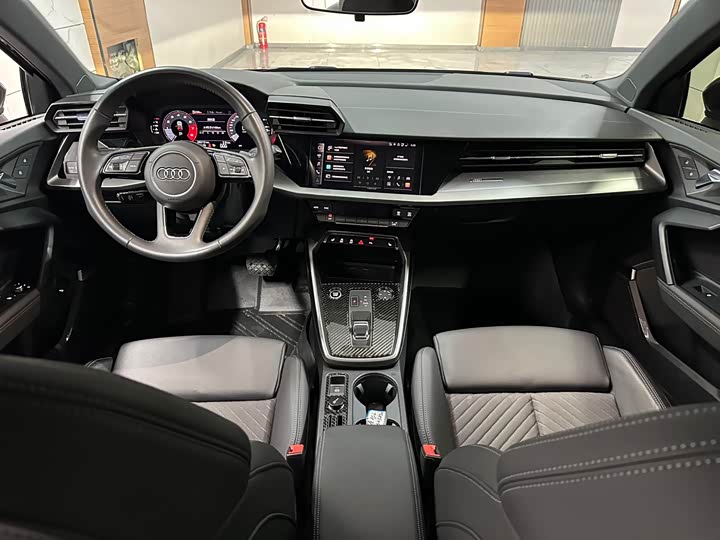 Фото 15 - Audi A3