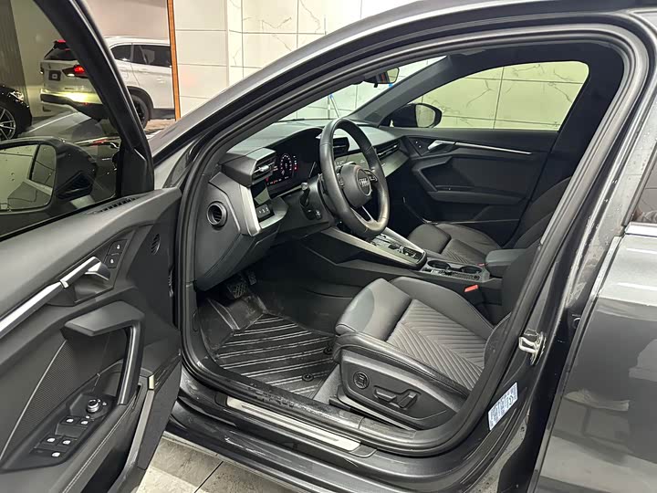 Фото 8 - Audi A3