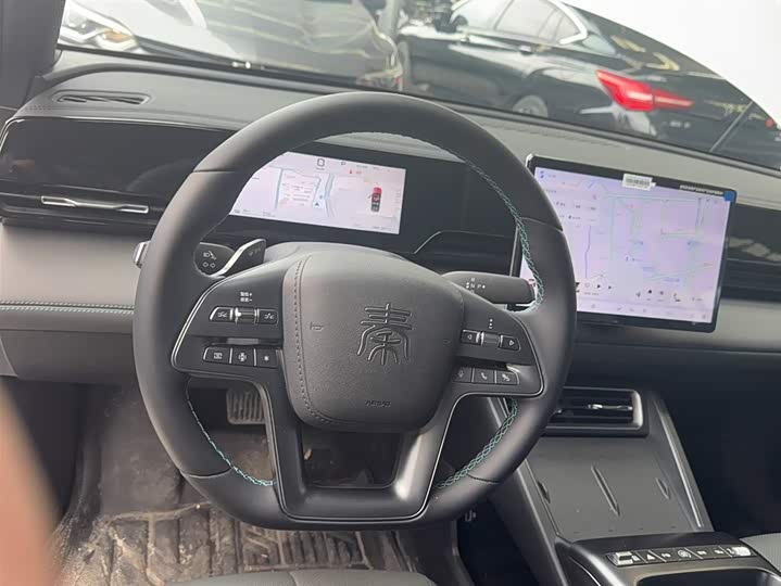 Фото 4 - BYD Qin L