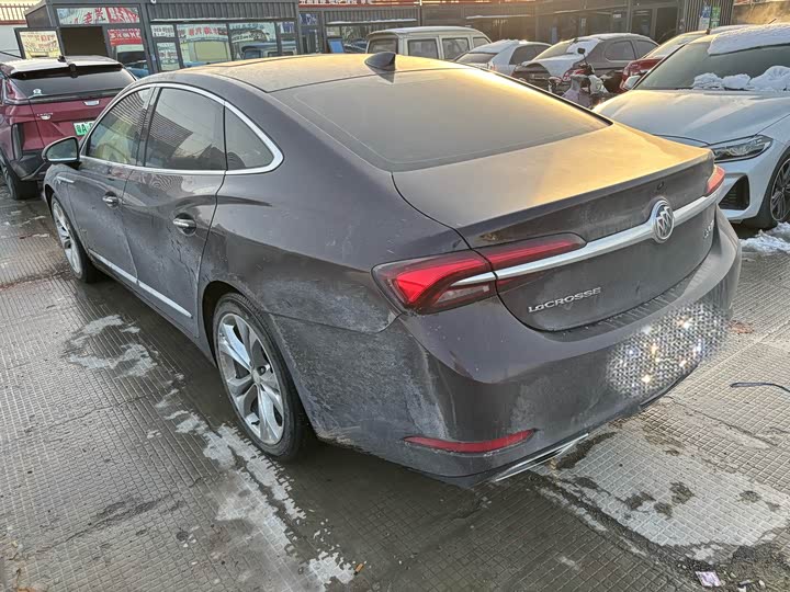 Фото 6 - Buick LaCrosse