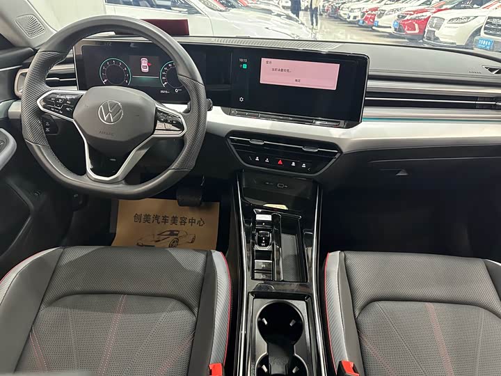 Фото 11 - Volkswagen Lamando L