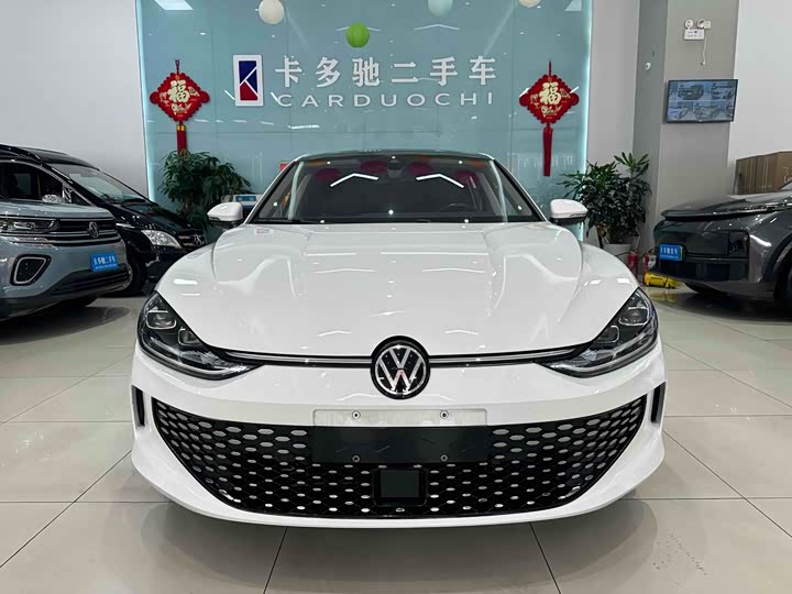 Фото 3 - Volkswagen Lamando L