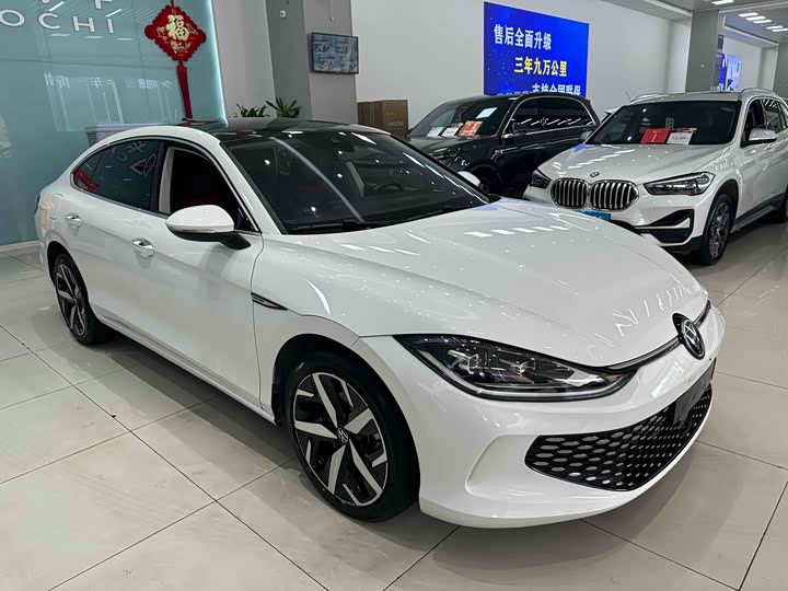 Фото 4 - Volkswagen Lamando L