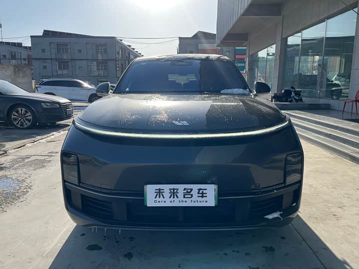 Фото 2 - LiXiang L8