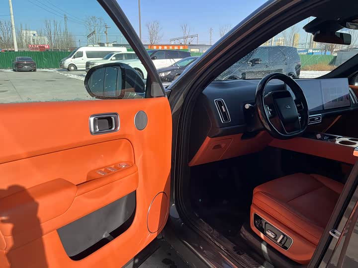 Фото 4 - LiXiang L8