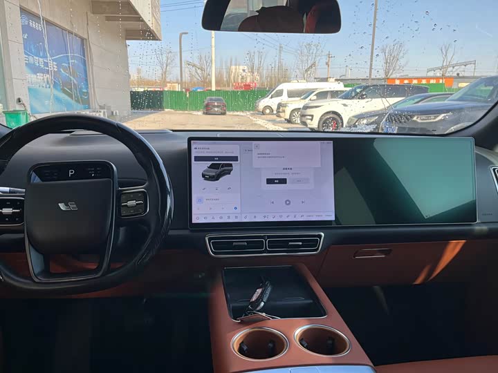 Фото 9 - LiXiang L8