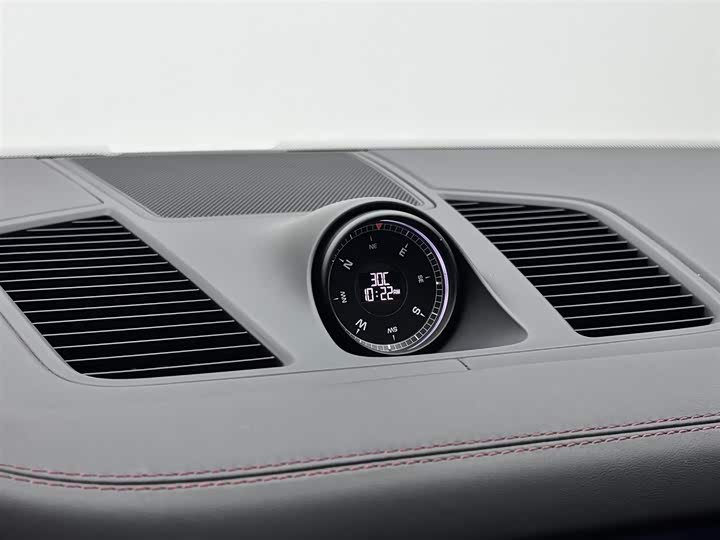 Фото 17 - Porsche Cayenne