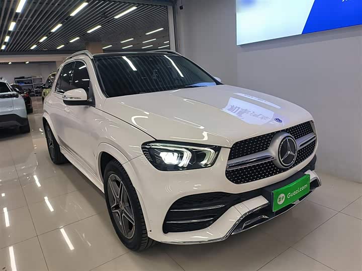 Фото 4 - Mercedes-Benz GLE-Class