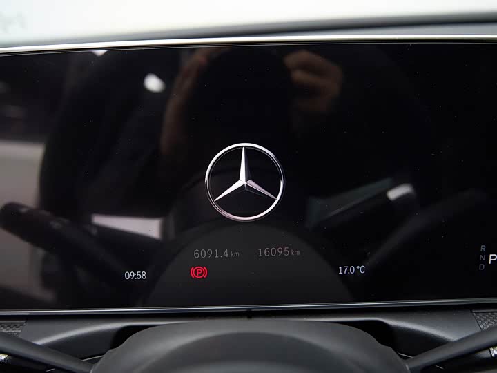 Фото 13 - Mercedes-Benz C-Class