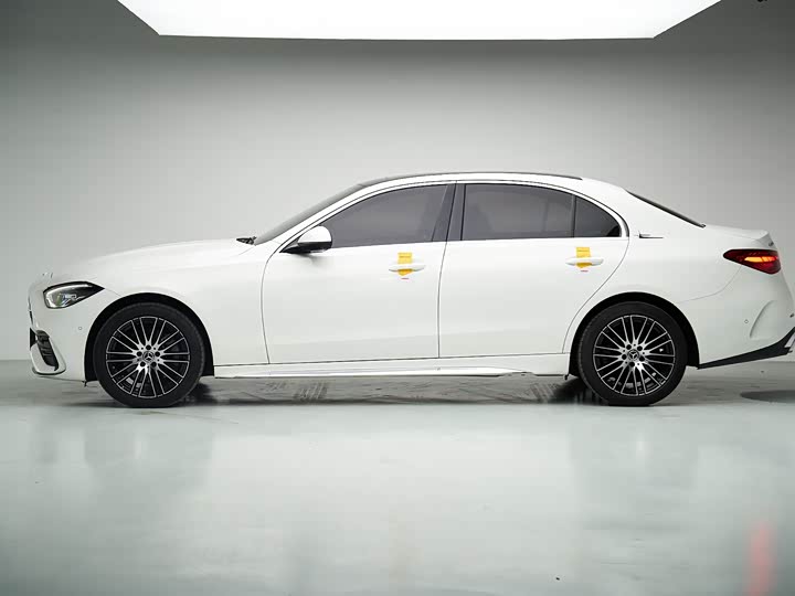 Фото 7 - Mercedes-Benz C-Class