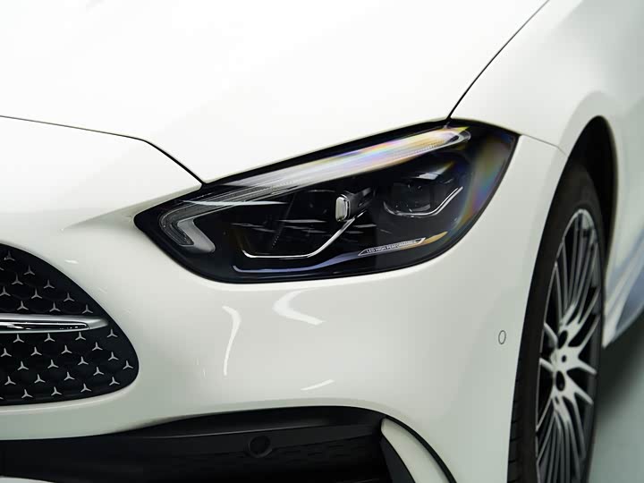 Фото 8 - Mercedes-Benz C-Class