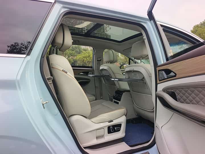 Фото 11 - Dongfeng Forthing Yacht