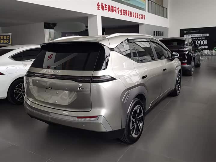 Фото 3 - GAC Aion Y