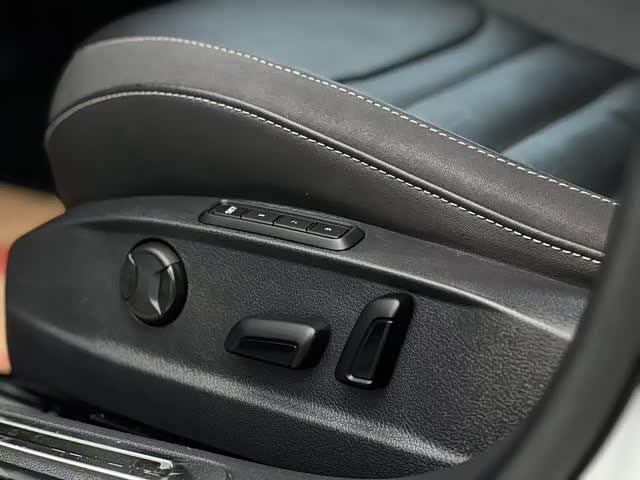 Фото 4 - Volkswagen CC