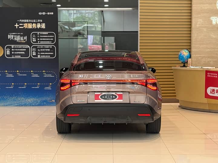 Фото 4 - Toyota bZ3