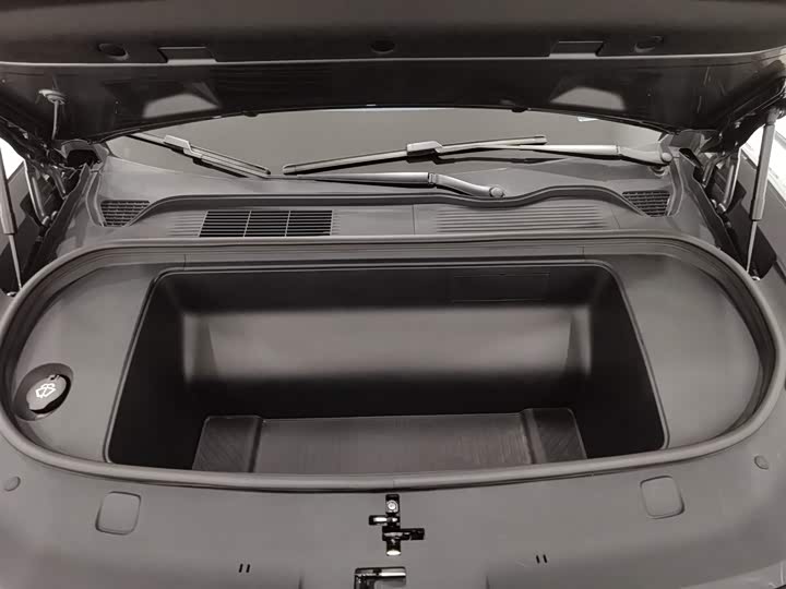 Фото 6 - HiPhi Y