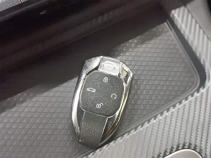 Фото 11 - GAC Trumpchi Empow R