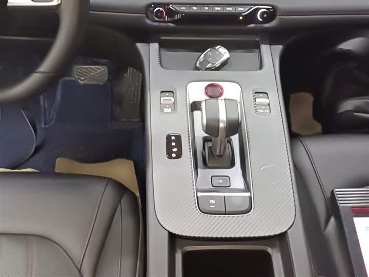 Фото 6 - GAC Trumpchi Empow R