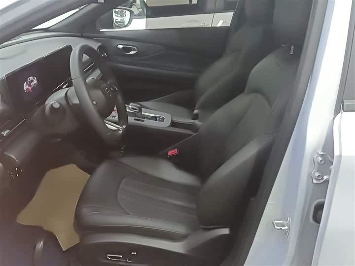 Фото 7 - GAC Trumpchi Empow R