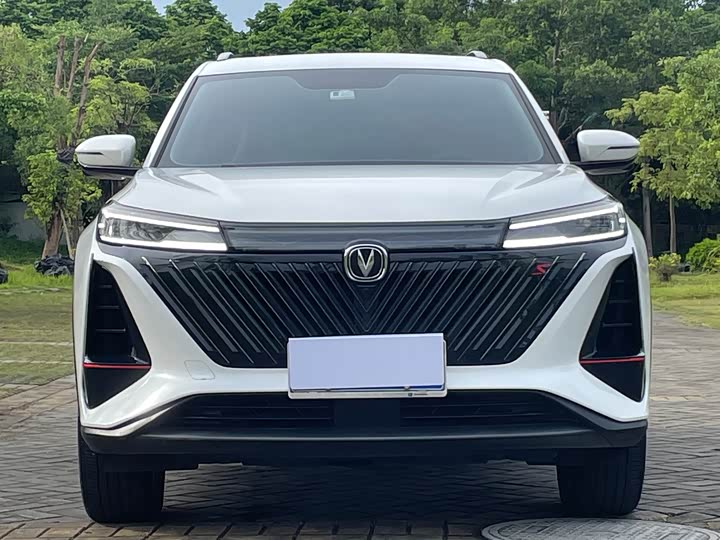 Фото 2 - Changan CS75 Plus